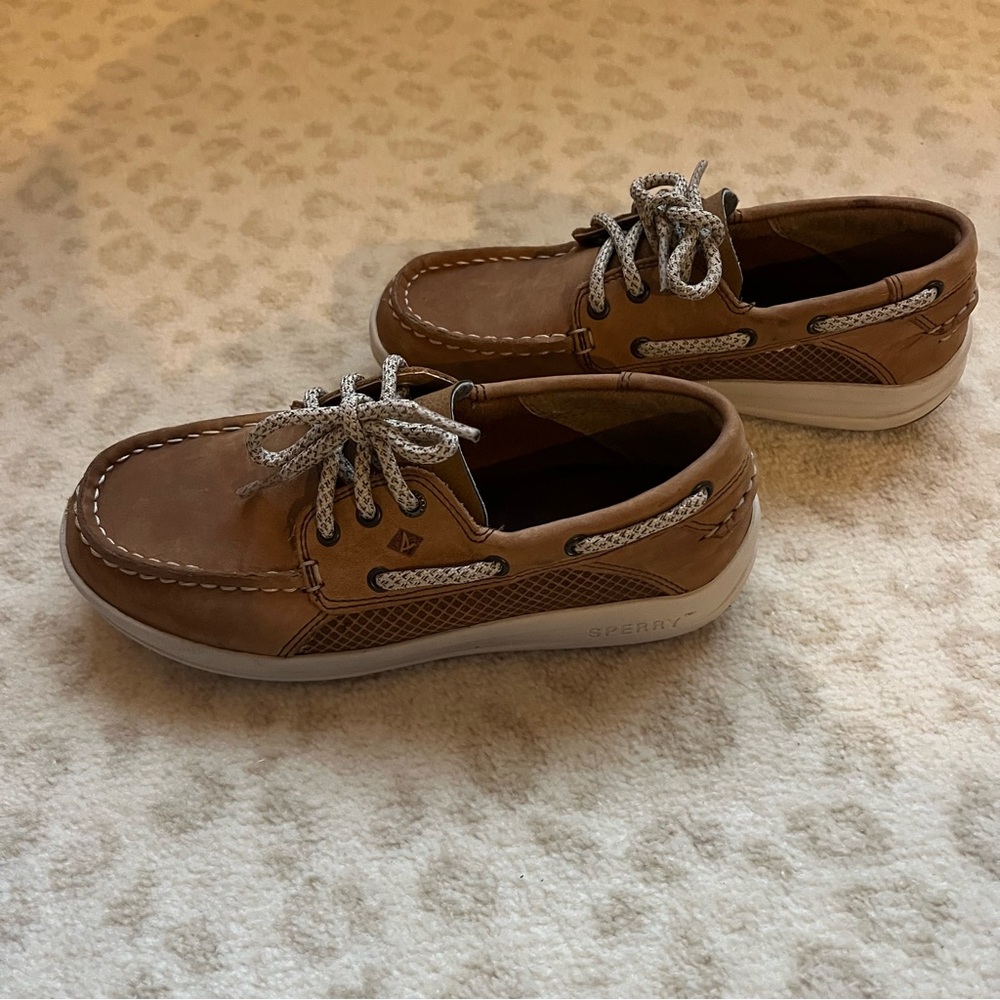 Sperry Tan Boat Shoes with White Stitching - Picture 3 of 8